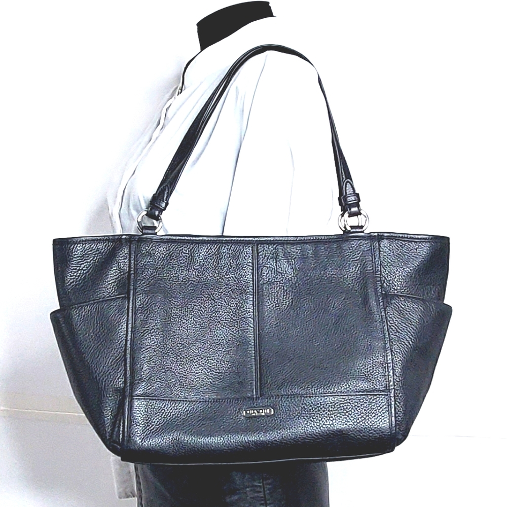 * Coach Park Leather Carryall Large Tote in Black